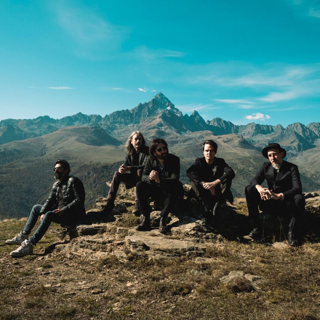 Scopri di più su Karma Clima, progetto artistico dei Marlene Kuntz, lavoro edito e prodotto da Ala Bianca.